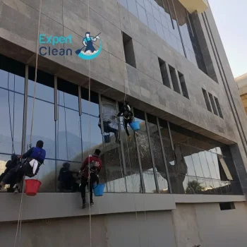 تنظيف الواجهات (1) تنظيف الواجهات (1)